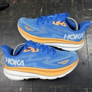 HOKA ONE ONE Clifton 9 "Coastal Sky"  Size 7 Running Comfort 1132210 CSAA